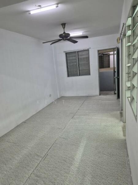 Taman Industrial Lembah Jaya Flat - 1