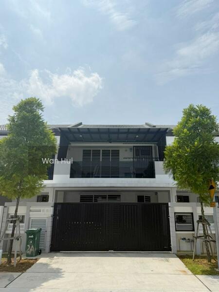 Garland Residence - 1