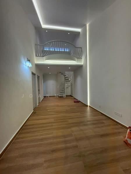 1.5 Storey Terrace House @ 24 Jalan Rawa 18, Taman Perling, Johor Bahru. - 4