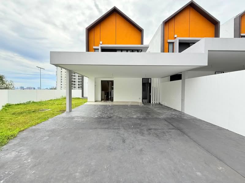 KL East : East 57 - 5