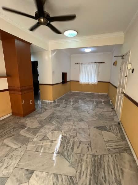 Mutiara Court - 2