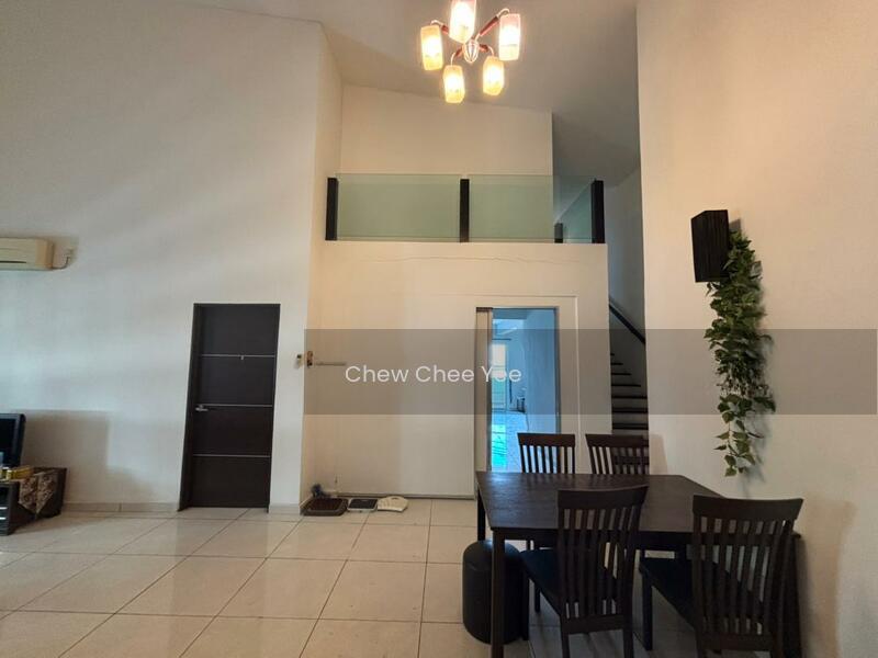 Sri Samudera Apartment (Seaview Residence Suites) - 1