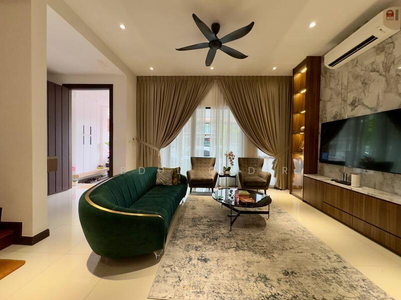 Isle of Botanica - 3