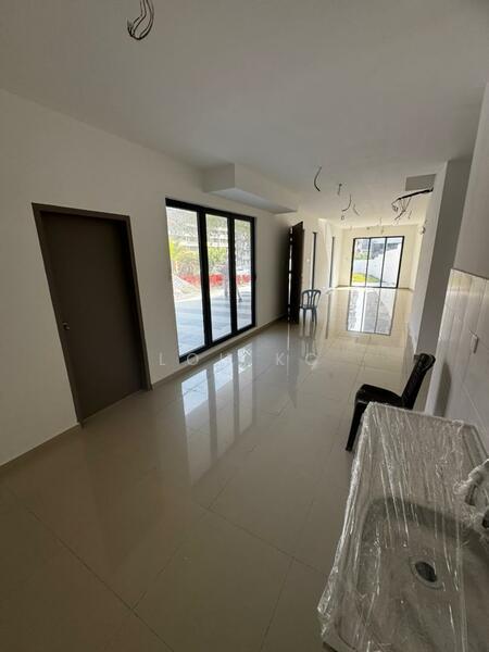 Taman Naga Emas 3 Storey Corner Lot Superlink House - 5
