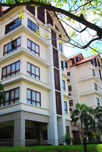 Surian Condominium - 4
