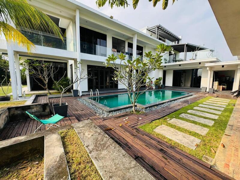 Denai Alam : Ficus Peak - 1