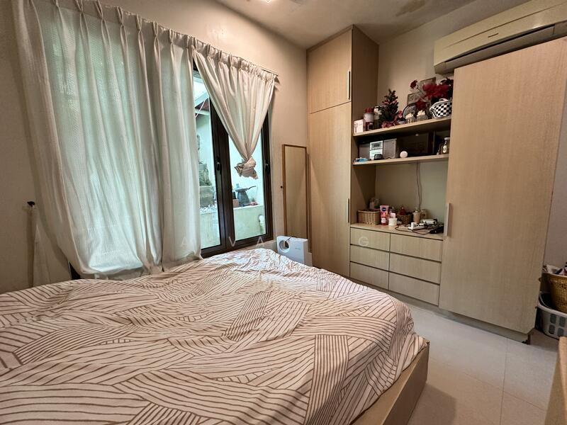Amarin Kiara - 4