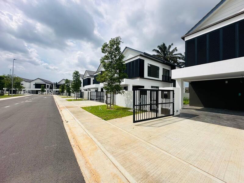 New House Large Semi D Putrajaya - 2