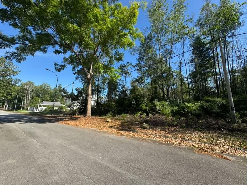 Bangi CHEAPEST STRATEGIC Bungalow Lot Bandar Bukit Mahkota Seksyen 9 Bangi - 4