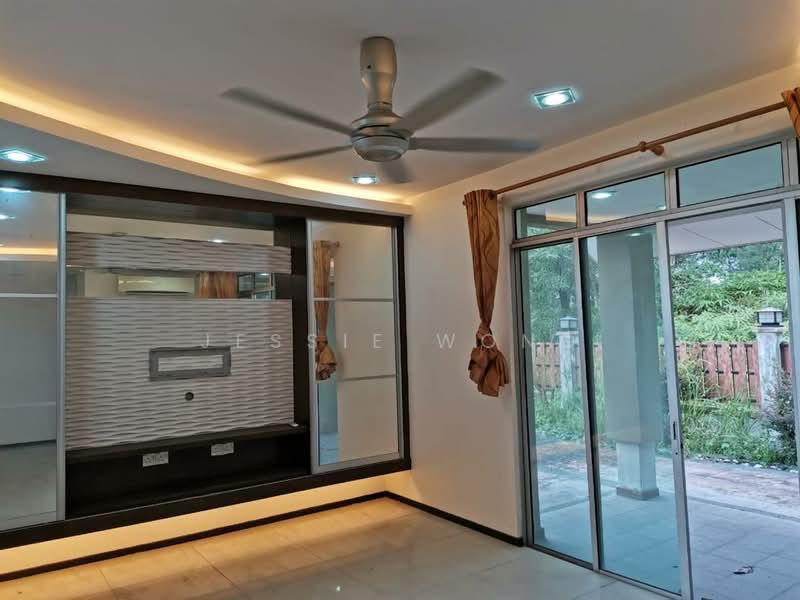 Peridot Hilltop Residence - 2