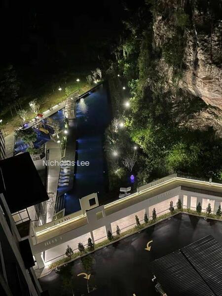The Cove Hillside Residence - 3