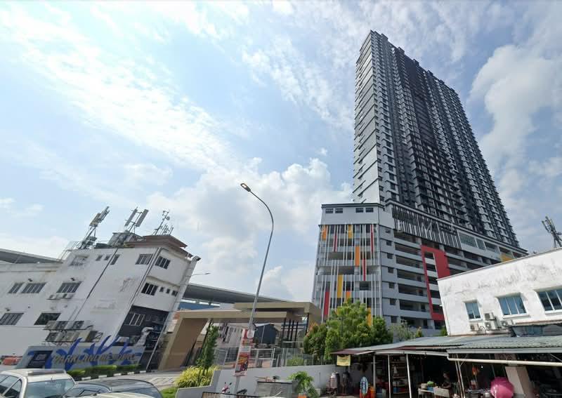 B11 Parkland Residence - 1