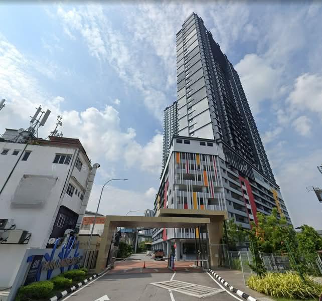 B11 Parkland Residence - 2