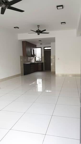 Double storey House @ Elmina Valley 1, Elmina West. Denai Alam - 2