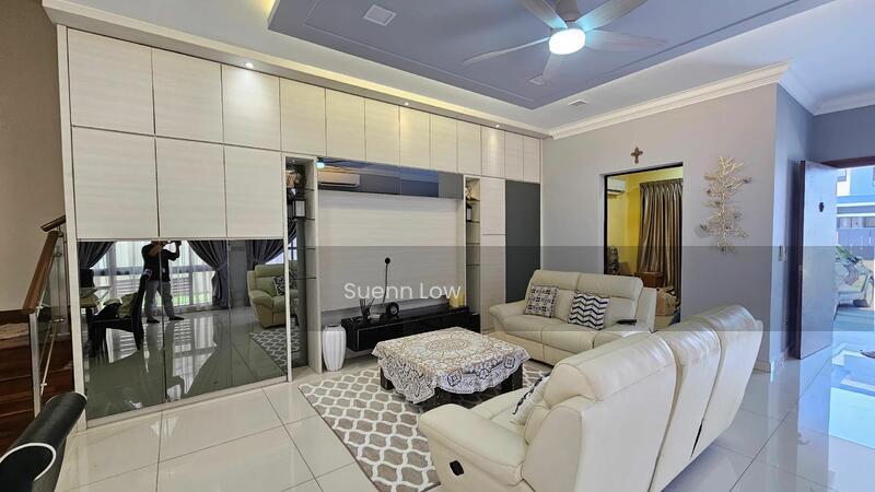 The Canal Garden South, Horizon Hills - 1