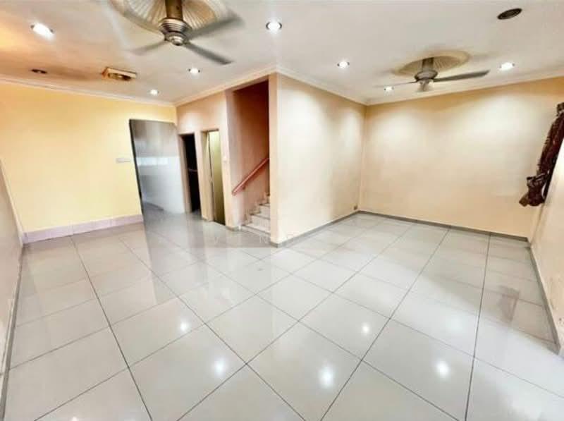 200k Below Market Value Double Stry Landed Jln Pending Bandar Puteri Klang - 1
