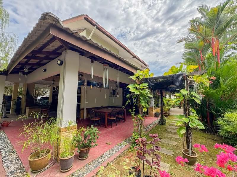 Bandar Baru Enstek, Nilai - 3