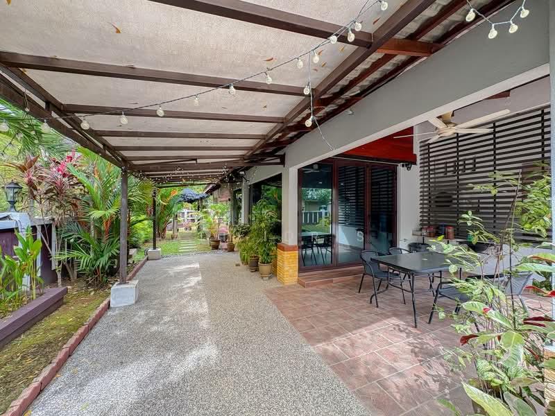 Bandar Baru Enstek, Nilai - 5