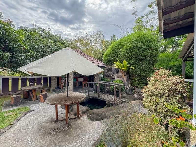 Bandar Baru Enstek, Nilai - 4