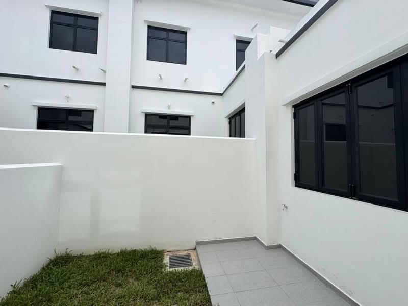 Eco Botanic_Iskandar Puteri_Harris-Double Storey Cluster 22 x 85 ft_ for Sale - 4