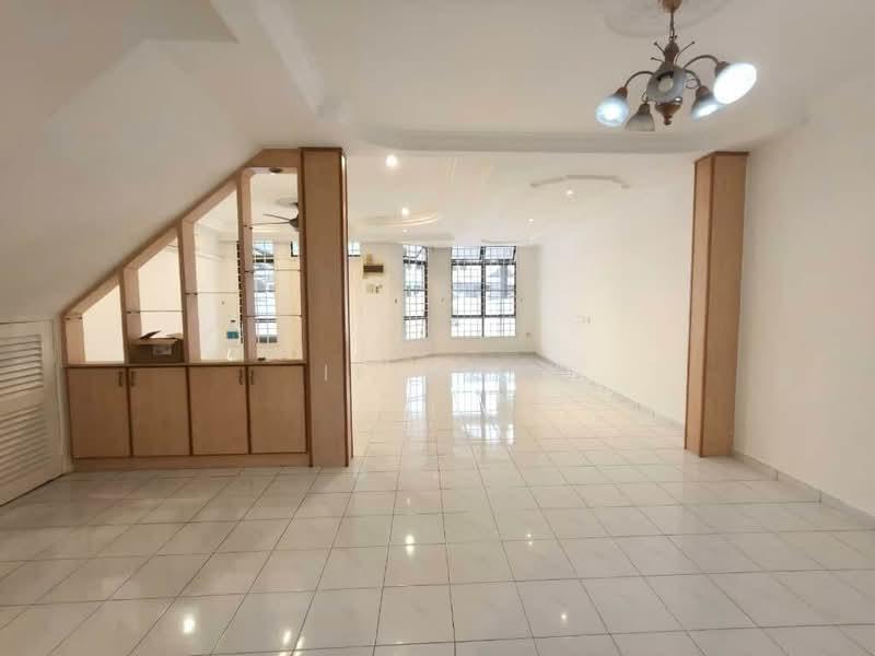 ULU TIRAM , TAMAN DESA CEMERLANG - 4