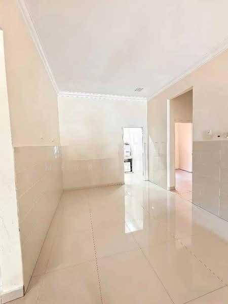 Taman Daya Jalan Enau Single Storey Corner Lot - 3