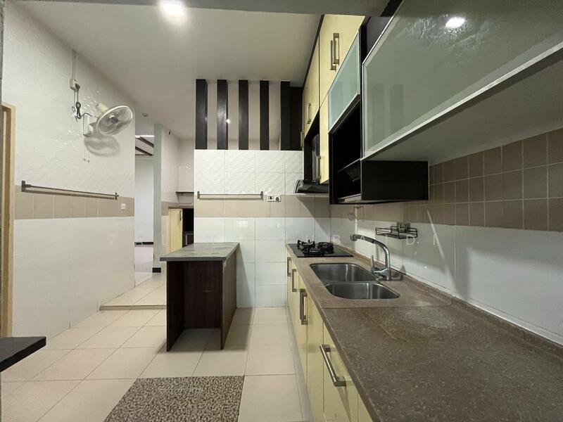 Ixora Denai Alam : 2 Storey 26 x 80 Intermediate Unit 5Bed 5Bath - 4