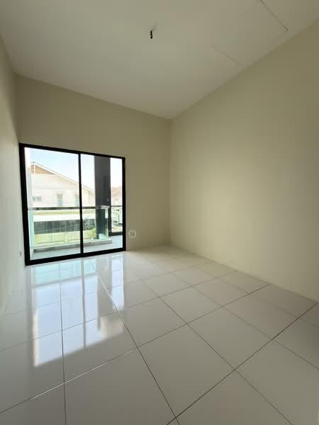 Taman Pengkalan Tiara - 2
