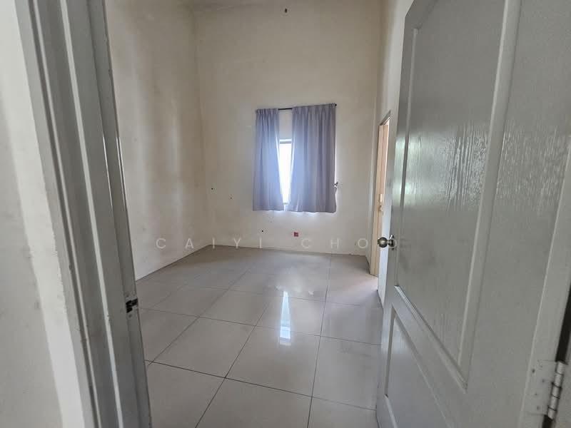 Corner lotb2 storey terrace sanctuary garden tambun for sale - 3