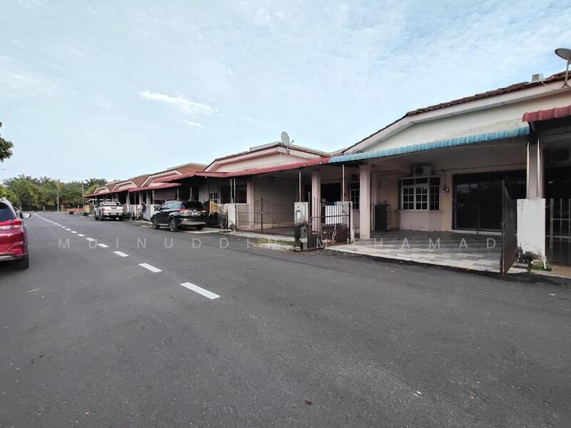 Taman Melor Teluk Intan Perak - 3