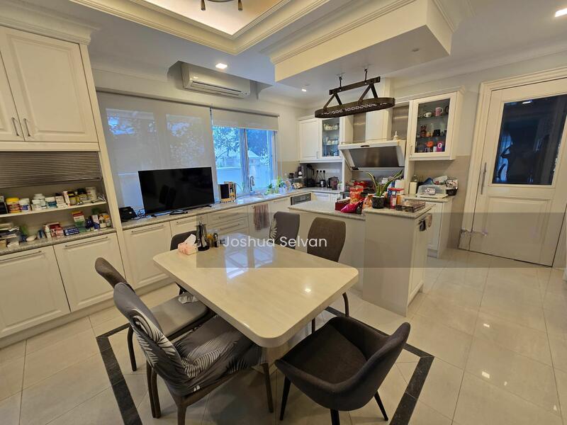 Bungalow at Bukit Damansara - 5