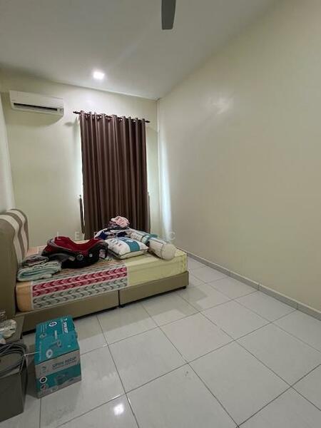 Taman Seri Merbau - 5