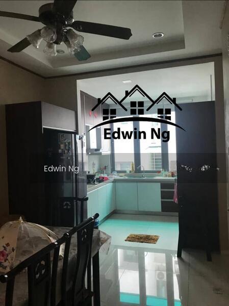 Raffles Residence 199 - 5