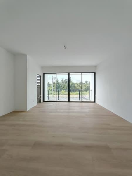 Brand New Double Storey Intermediate - 1