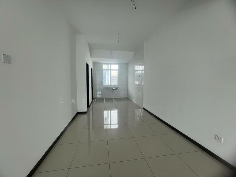 Iris, Taman Titi Heights - 3