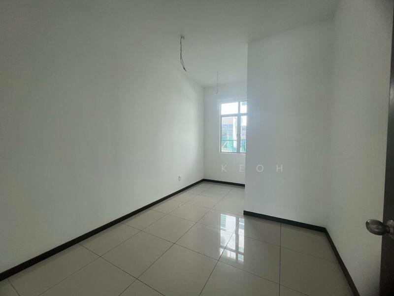 Iris, Taman Titi Heights - 2