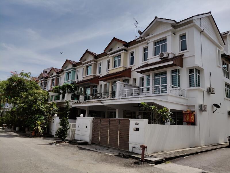3 Storey Link, Celesta Garden, Jelutong, Georgetown, Penang. - 1