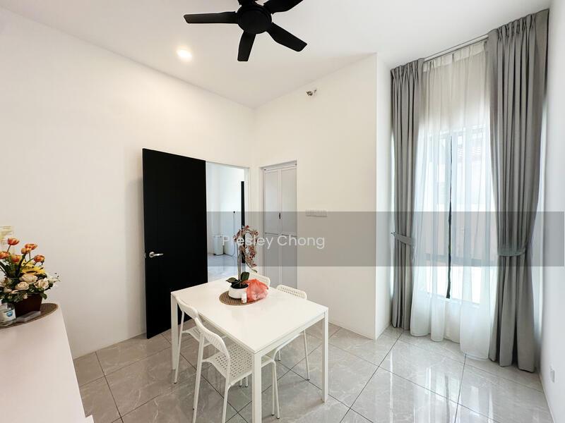 Pulai Heights Freehold 2 Storey Semi D - 2