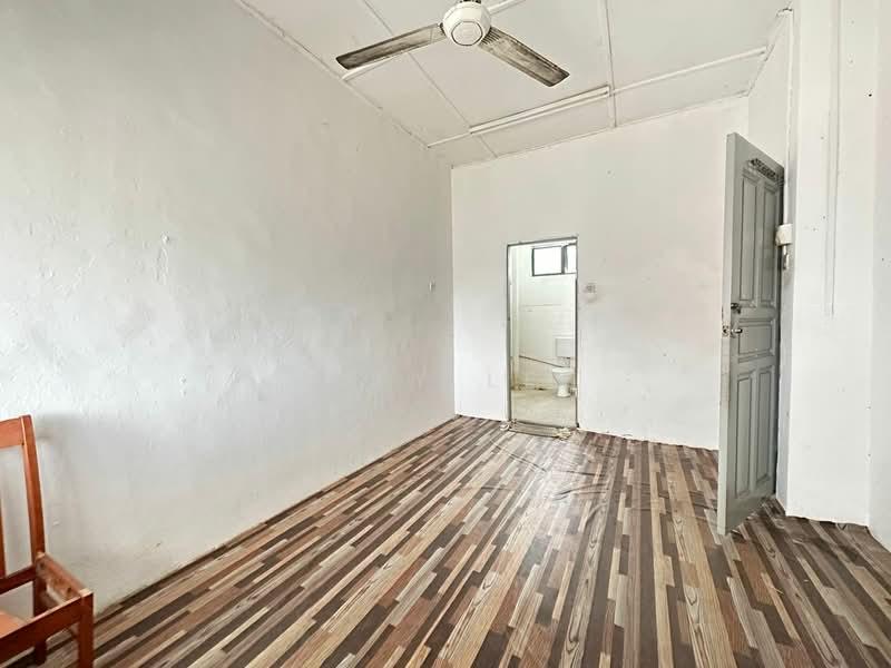 Taman Sri Bahagia - 4