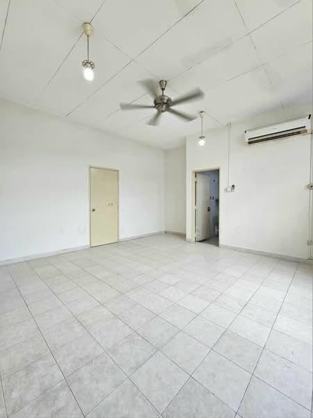 Taman Desa Tebrau - 4