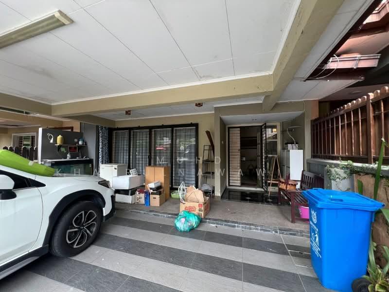 Bukit Jelutong - 5