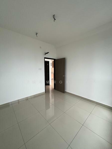 TRELLIS RESIDENCES - 4