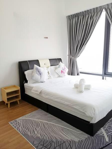 Tropicana 218 Macalister - 4