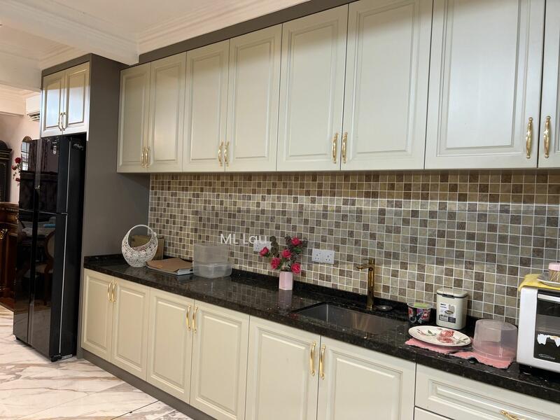 Terrace house at Taman Danau Desa - 3