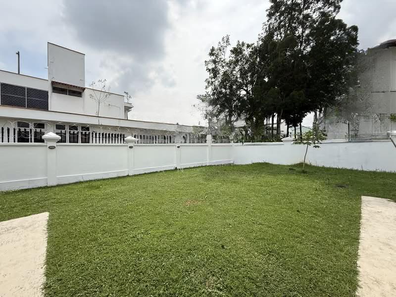Taman U-Thant - 2