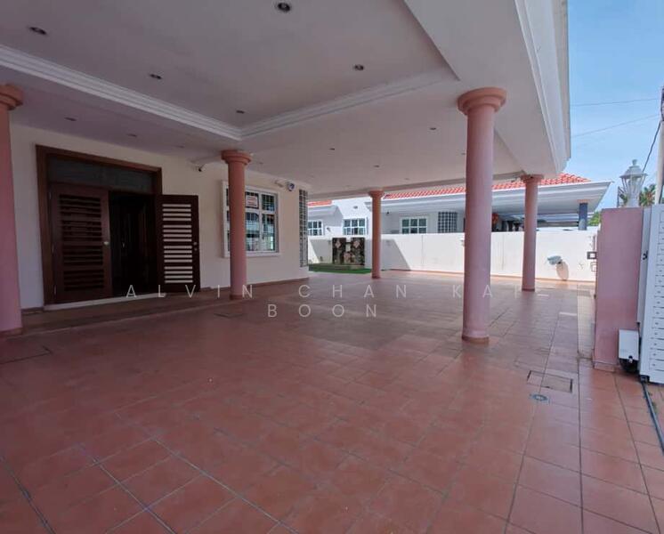 3-Storey Semi-D at Taman Kasturi Semabok, Melaka - For Sale - 2
