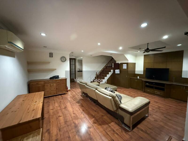 Bandar Menjalara - 1