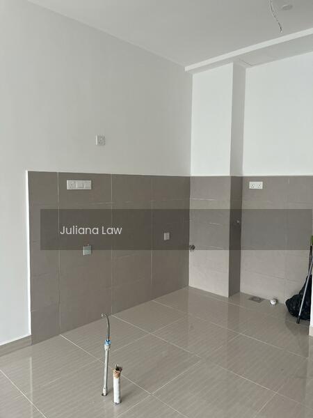 Hampton Height Damansara - 3