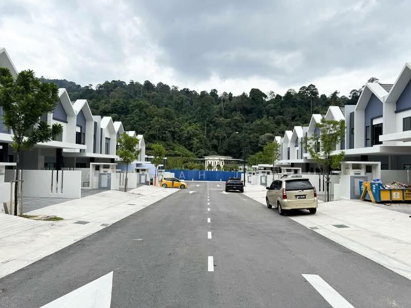 Sierra Hijauan Phase 2G2 - 3