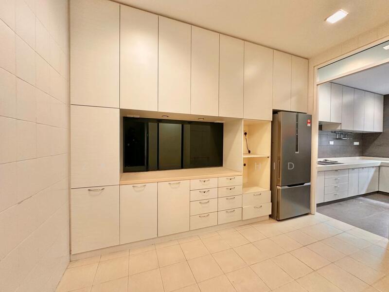 Riana Ukay @ Ukay Perdana - 1